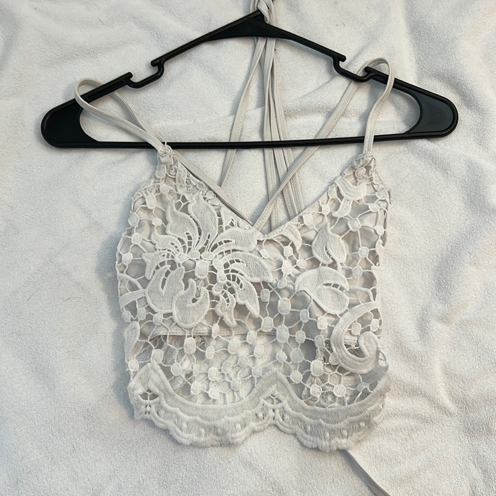 White lace crop top open back